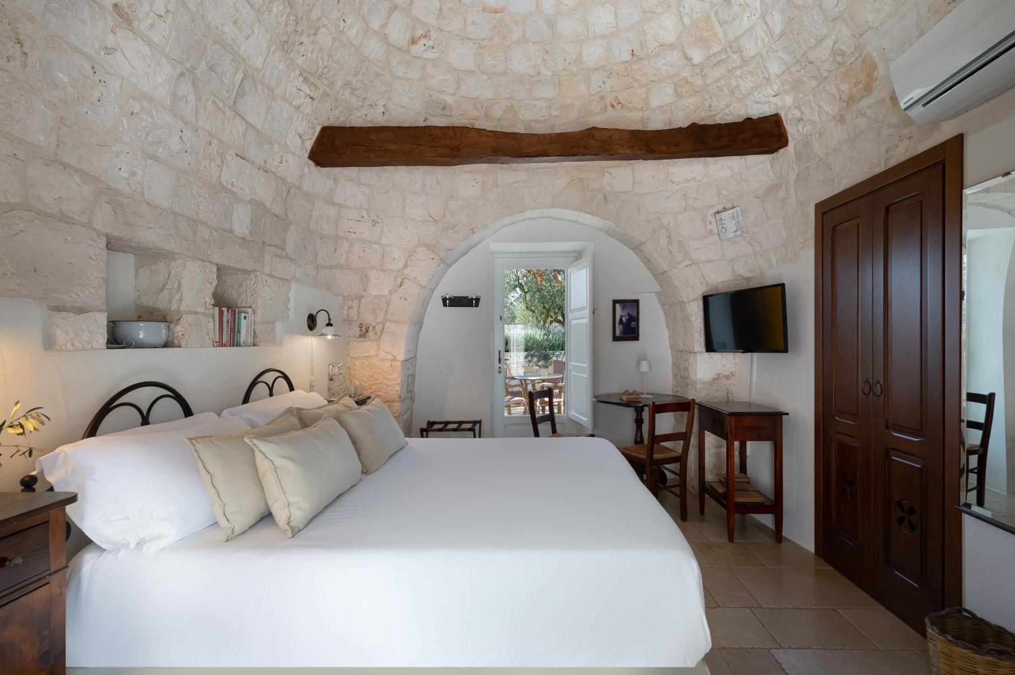 Agriturismo Masseria Aprile Locorotondo Exterior foto