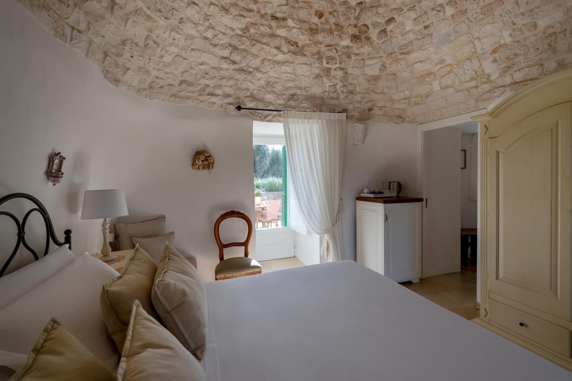 Agriturismo Masseria Aprile Locorotondo Exterior foto