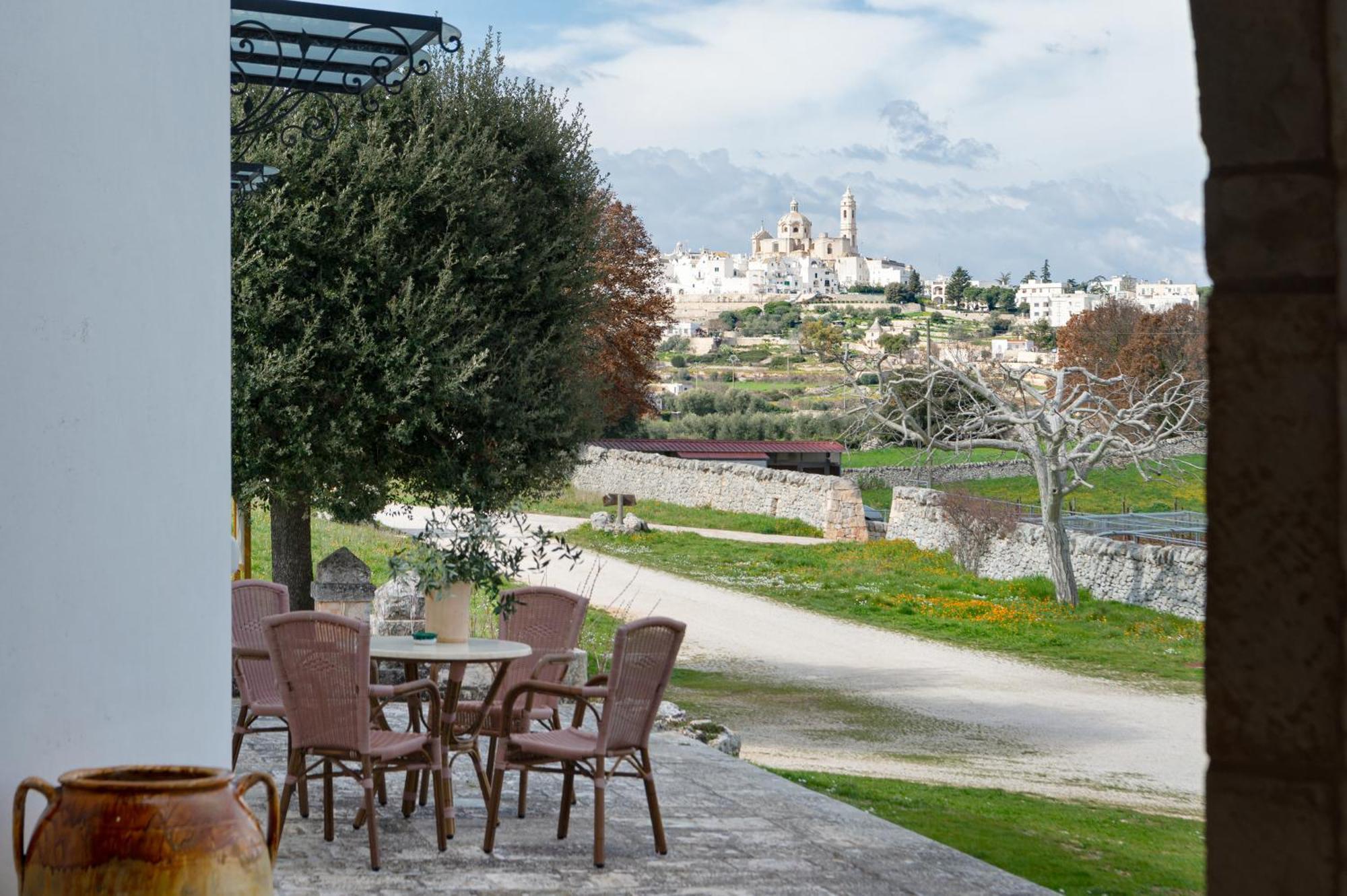 Agriturismo Masseria Aprile Locorotondo Exterior foto