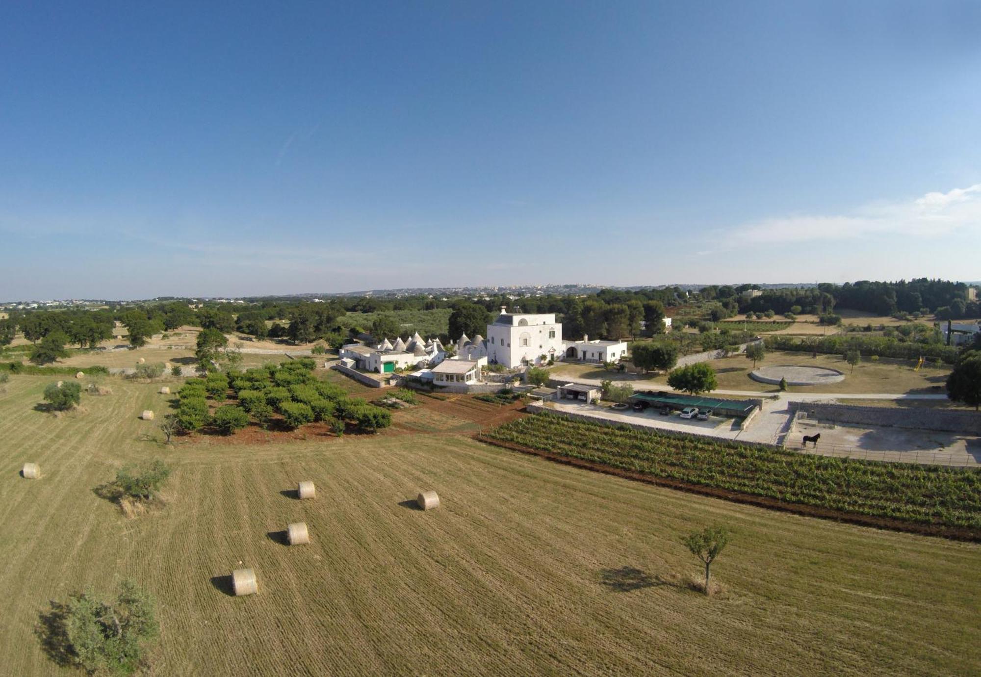 Agriturismo Masseria Aprile Locorotondo Exterior foto